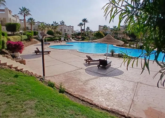 Apartment خليج نعمه كمبوند كريس